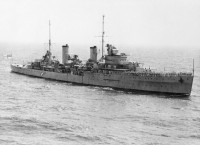HMAS_Sydney_(AWM_301473).jpg