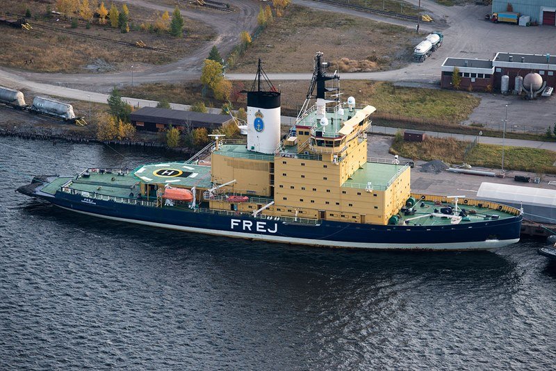 frej icebreaker 1975 (2).jpg