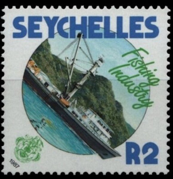 1987TUNA Fishing-vessel R2  (3).jpg