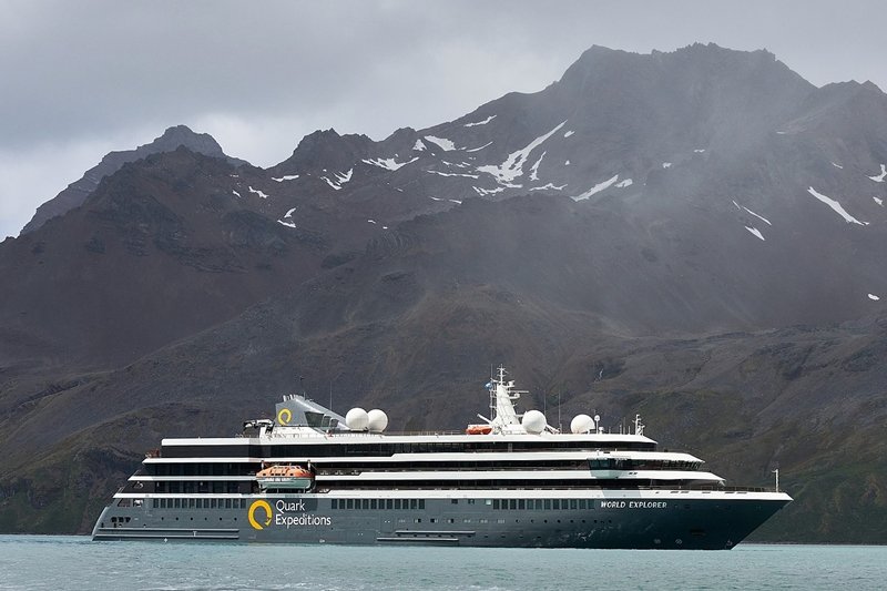 World_Explorer_-_Fortuna_Bay_-_South_Georgia_V-P.jpg