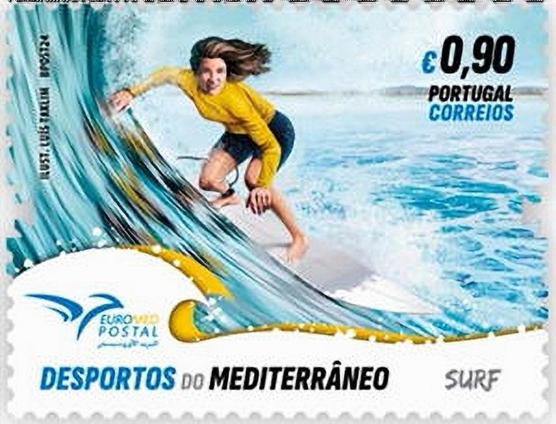 Surfing.jpg
