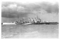 HMSNorfolk28Countyclasscruiser.jpg