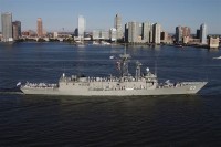 HMAS_Sydney_NYC_2009.jpg