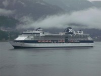 Celebrity_Infinity_tendering_at_Juneau%2C_Alaska.jpg
